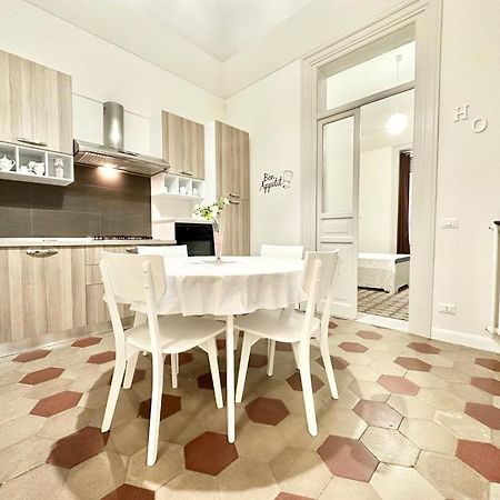 Palazzo La Zagara Apartment Palermo Bagian luar foto